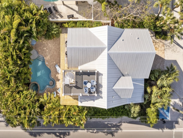 Anna Maria Island Luxury Vacation Villa West of Gulf Drive